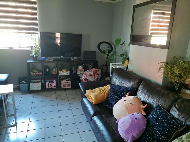 4 Bedroom Property for Sale in Green Point Western Cape